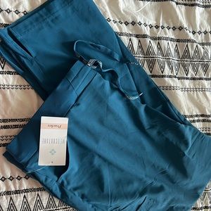 Women’s scrub pants